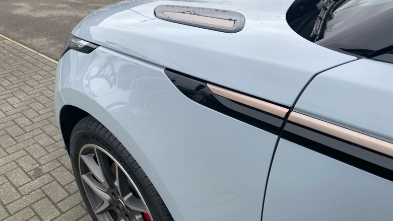 Land Rover Range Rover Velar 2.0 D200 MHEV Dynamic SE 5dr Auto Diesel Estate